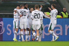 博鱼官网-卡尔斯鲁厄准备迎战门兴格拉德巴赫的挑战(卡尔斯鲁厄战绩)