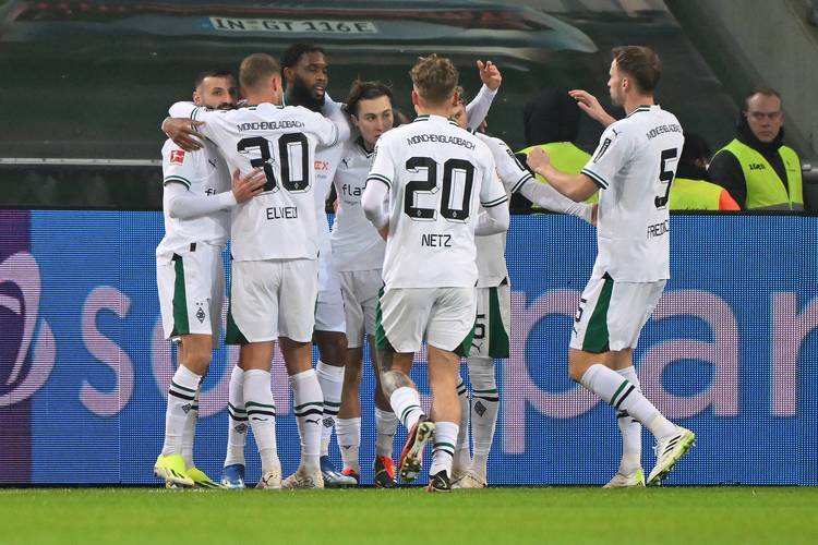 博鱼官网-卡尔斯鲁厄准备迎战门兴格拉德巴赫的挑战(卡尔斯鲁厄战绩)  第1张