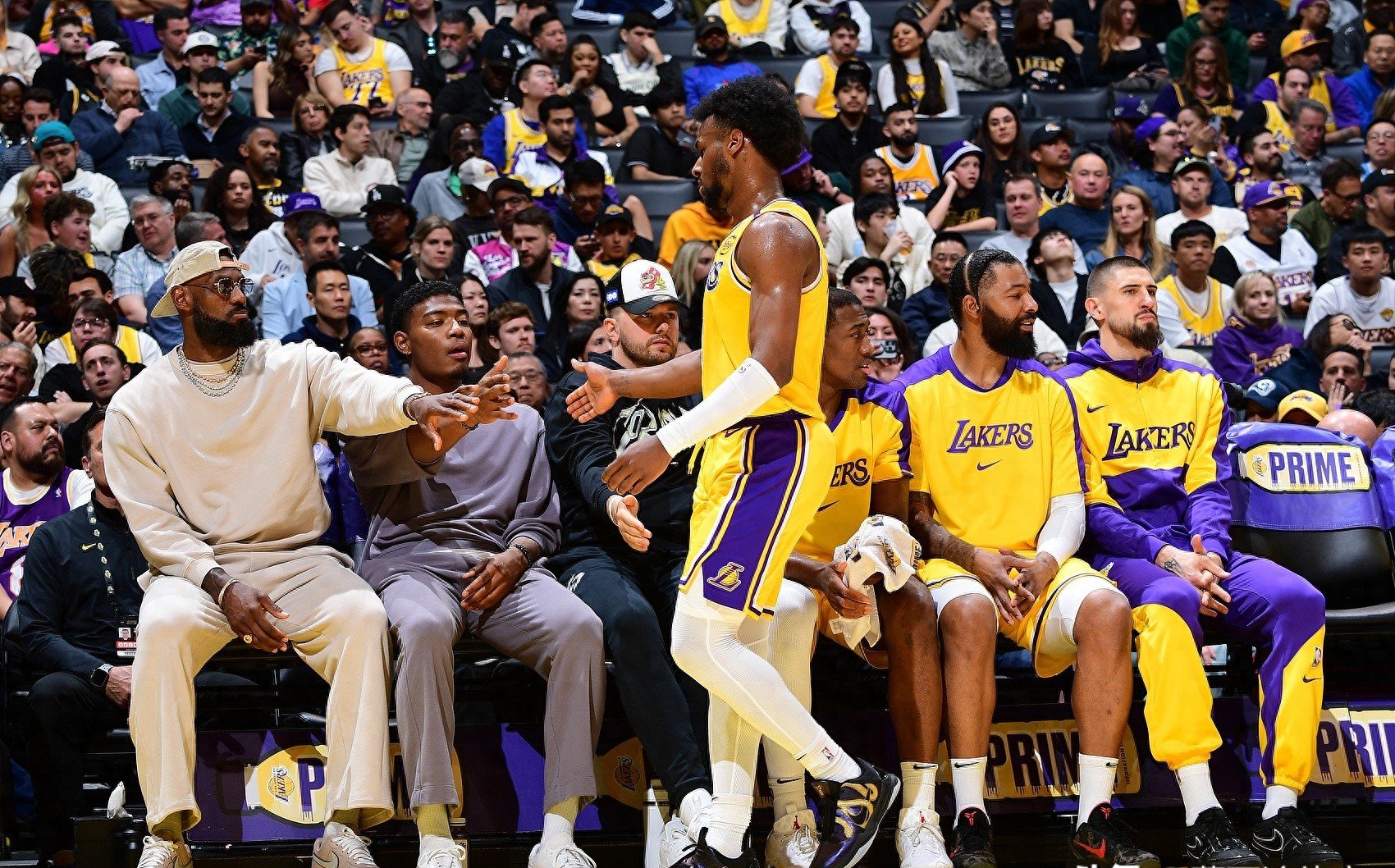 博鱼官网-关于NBA全明星盛大开幕，强强对决富含看点的信息  第1张